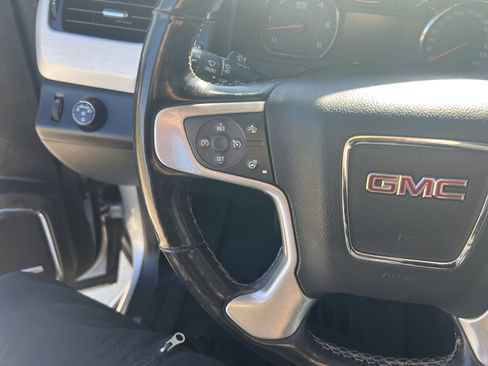 Used 2016 GMC Yukon XL SLT w/ Open Road Package image 18