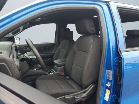 Used 2023 Chevrolet Colorado Trail Boss w/ LPO, Skid Plate Package AWD/4WD image 9