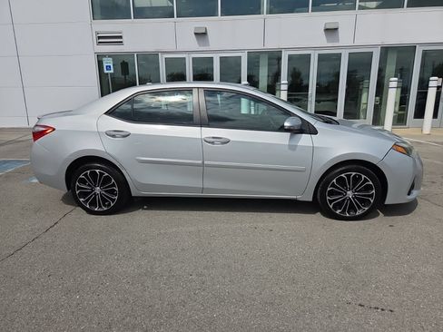 Used 2015 Toyota Corolla S w/ Body Protection Package #1 FWD image 2