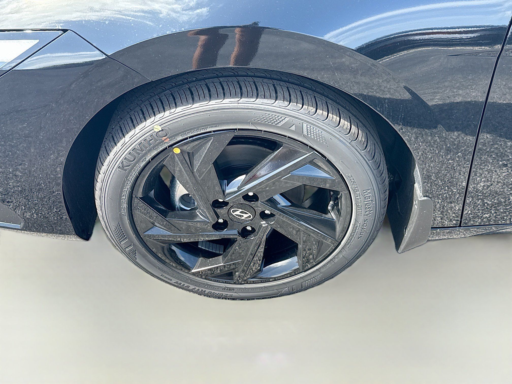 New 2026 Hyundai Elantra Sport FWD image 23
