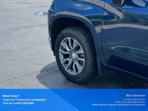 Used 2022 Chevrolet Silverado 1500 LT w/ Safety Package AWD/4WD image 27