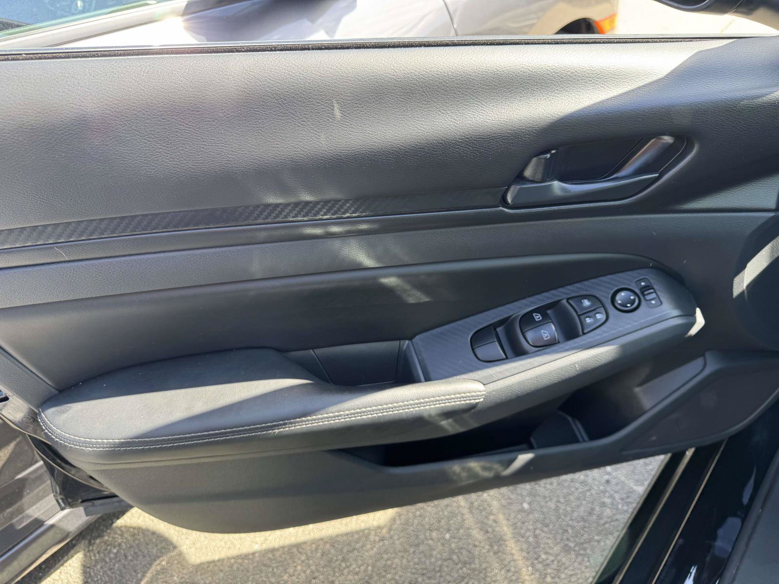 Used 2026 Nissan Altima 2.5 SV AWD/4WD image 12