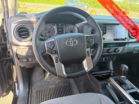 Used 2023 Toyota Tacoma SR5 AWD/4WD image 16