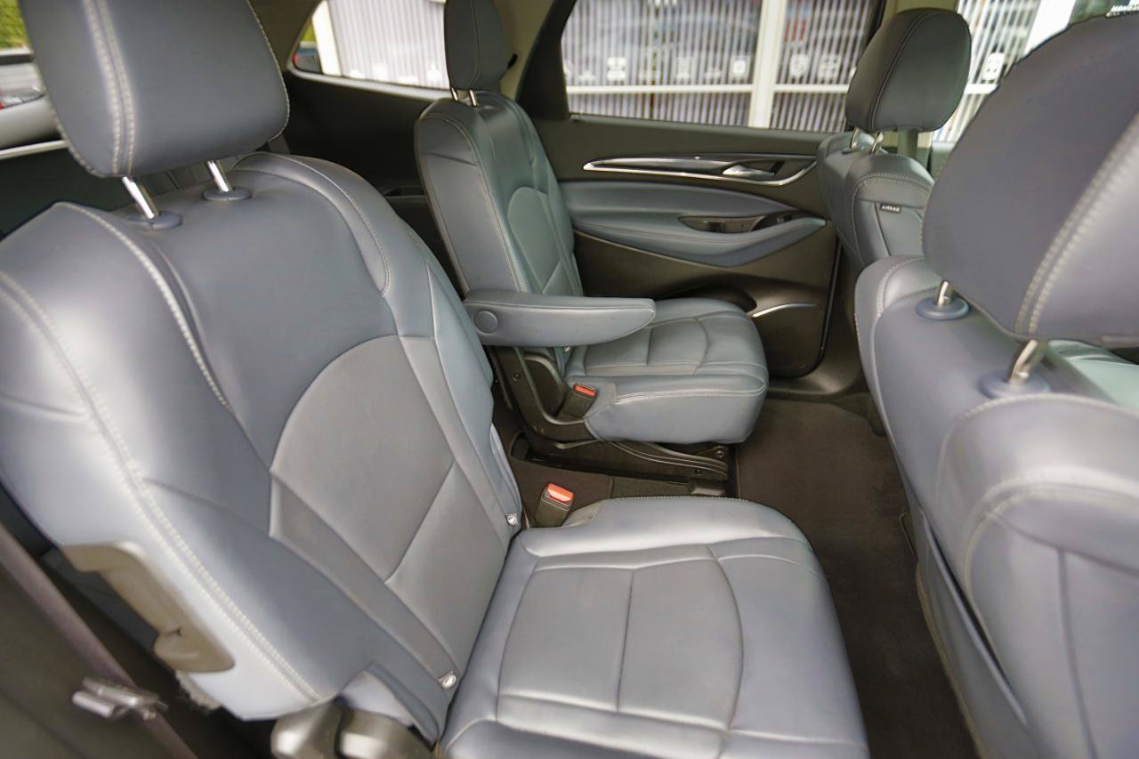 Used 2018 Buick Enclave Premium w/ Trailering Package FWD image 18