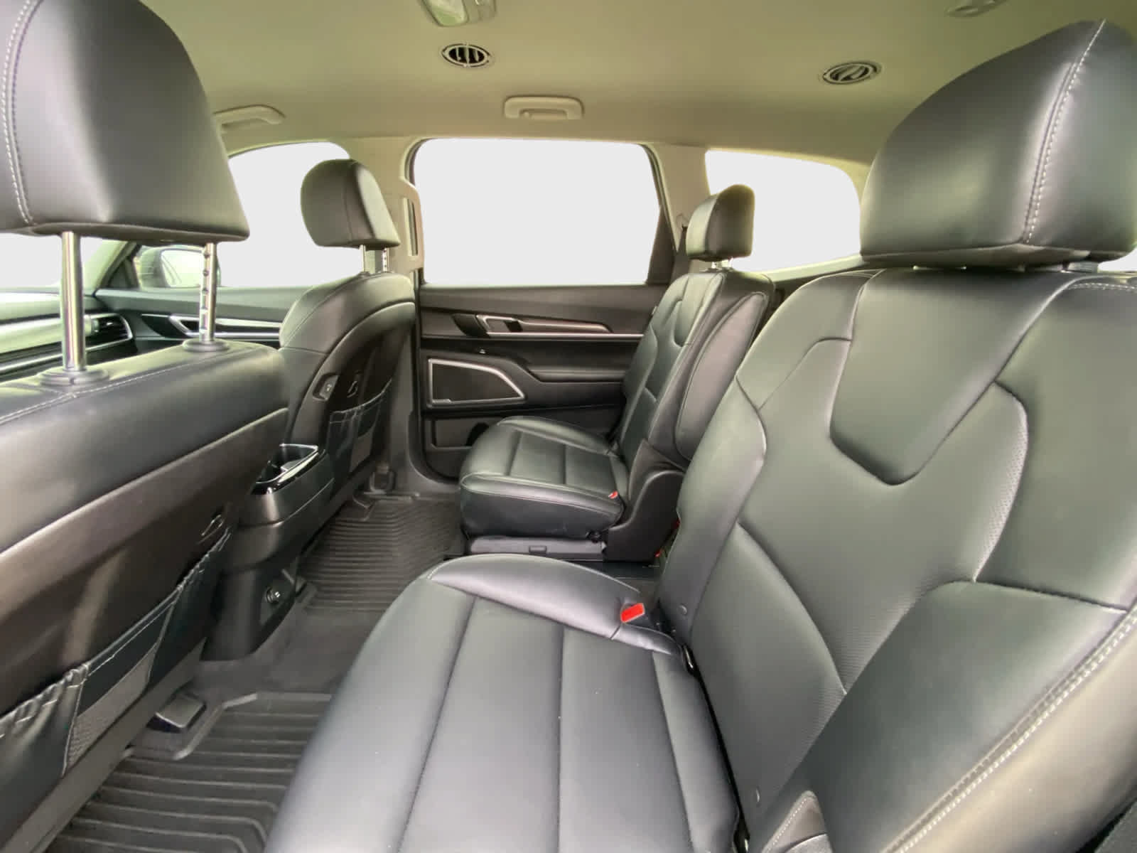 Used 2024 Kia Telluride S FWD image 14