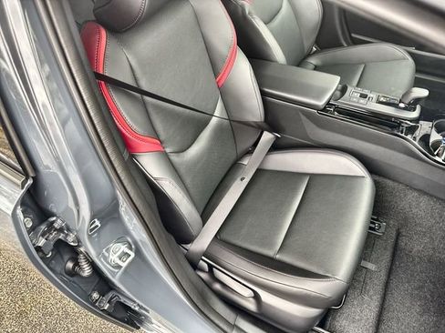 New 2026 Toyota Prius Plug-In Hybrid image 33