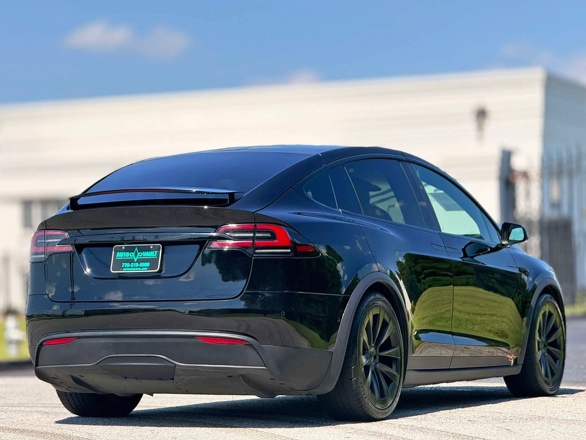 Used 2022 Tesla Model X AWD/4WD image 11