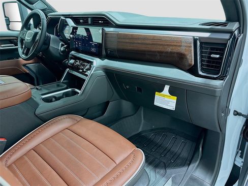 New 2026 GMC Sierra 2500 Denali Ultimate image 31