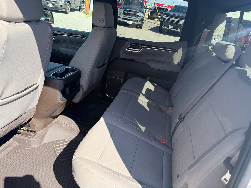 Used 2024 Chevrolet Silverado 1500 LT AWD/4WD image 11