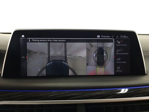 Used 2022 BMW 750i xDrive w/ Executive Package AWD/4WD image 34