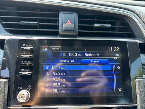 Used 2020 Honda Civic Sport image 19