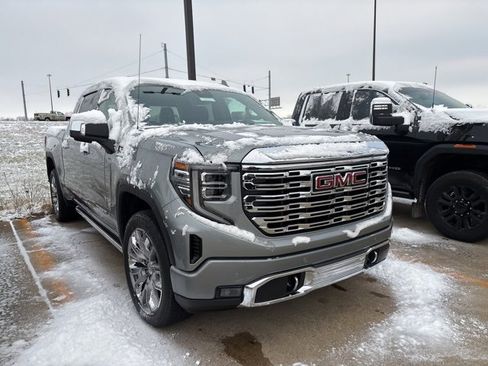 Certified 2025 GMC Sierra 1500 Denali image 2