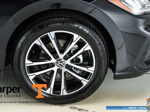Used 2025 Volkswagen Jetta Sport FWD image 14