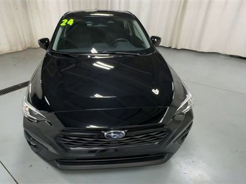Used 2024 Subaru Impreza 2.0i Sport image 3