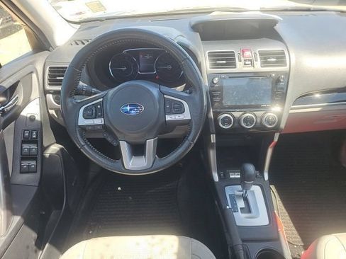 Used 2018 Subaru Forester 2.5i Limited AWD/4WD image 10