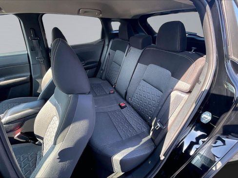 Certified 2025 Nissan Kicks SV FWD image 26