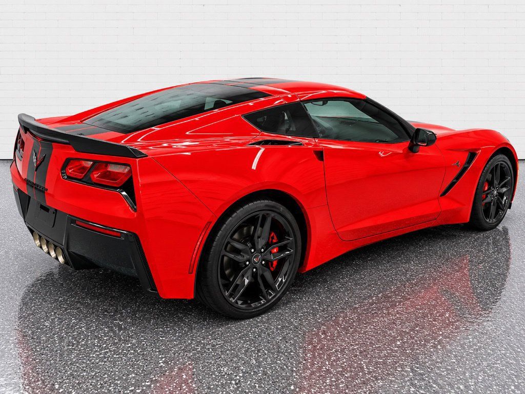 Used 2015 Chevrolet Corvette Stingray Coupe w/ 2LT Preferred Equipment Group RWD image 4