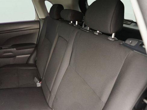 Used 2013 Mitsubishi Outlander Sport ES FWD image 13