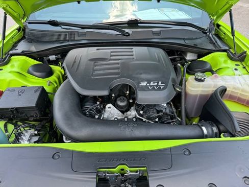 Used 2019 Dodge Charger GT RWD image 19