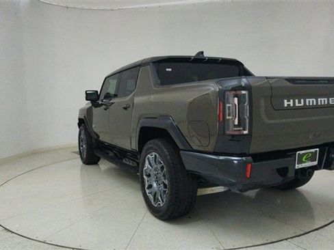 Used 2024 GMC Hummer EV 3X w/ LPO, Illumination Package image 67