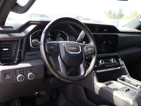 Used 2025 GMC Sierra 3500 AT4 AWD/4WD image 19