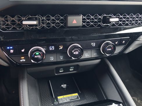 Used 2023 Honda Accord Touring image 24