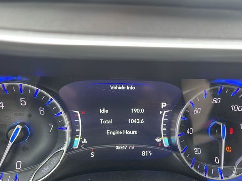 Used 2025 Chrysler Pacifica Select FWD image 10