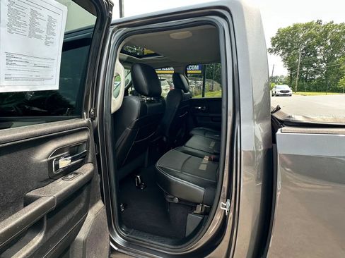 Used 2014 RAM 1500 Laramie w/ Convenience Group AWD/4WD image 25