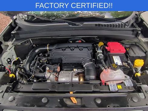 Certified 2023 Jeep Renegade Trailhawk AWD/4WD image 37