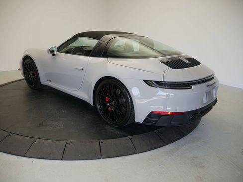 Certified 2024 Porsche 911 Targa 4 GTS AWD/4WD image 3