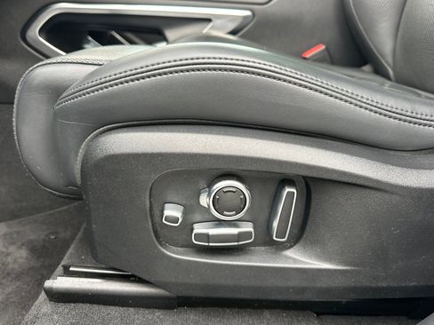 Used 2021 Jaguar F-PACE S image 17