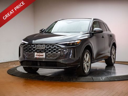 Certified 2025 Audi Q5 Premium Plus w/ Premium Plus image 1