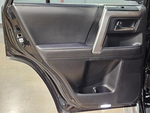 Used 2024 Toyota 4Runner Limited AWD/4WD image 35