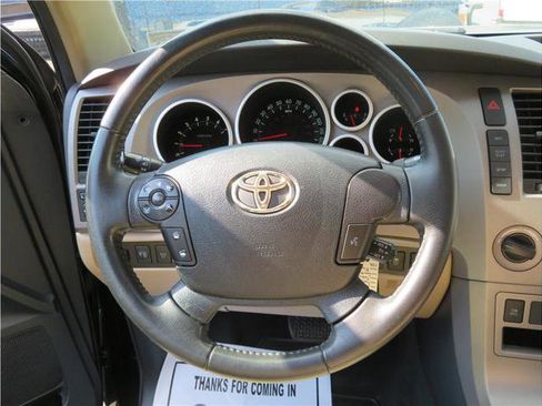 Used 2012 Toyota Tundra Limited w/ Memory Pkg AWD/4WD image 10