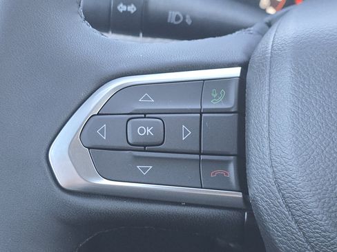 New 2026 Jeep Compass Limited image 27