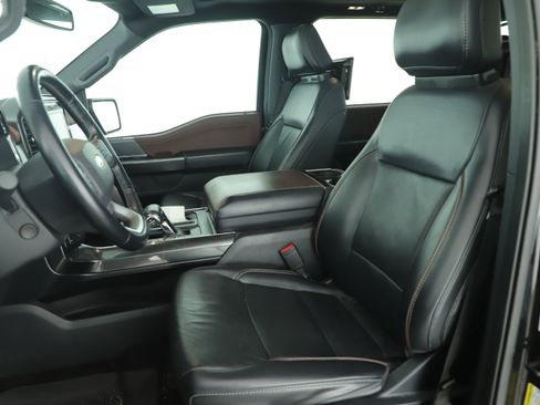 Used 2021 Ford F150 Lariat w/ Equipment Group 502A High image 12