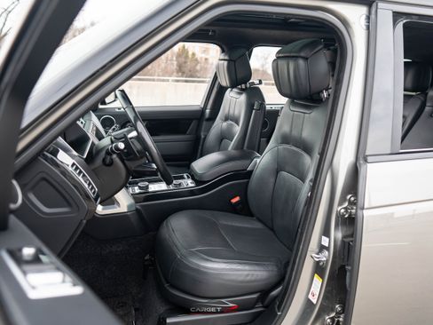 Used 2020 Land Rover Range Rover Long Wheelbase HSE image 17