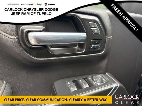 Used 2021 GMC Sierra 1500 AT4 image 11