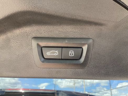 Used 2026 BMW X7 xDrive40i AWD/4WD image 11