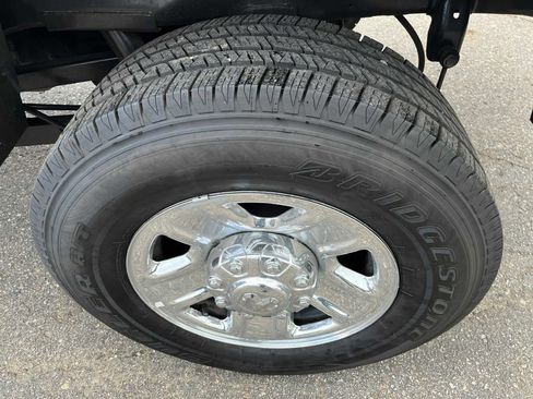 Used 2018 RAM 2500 SLT image 14