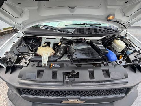 Used 2014 Chevrolet Express 2500 Extended RWD image 48