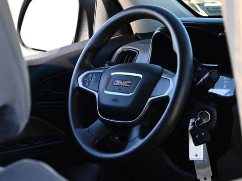 Used 2017 GMC Canyon 2WD Crew Cab w/ Convenience Package image 22