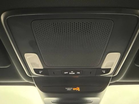 Certified 2024 Honda HR-V Sport image 32