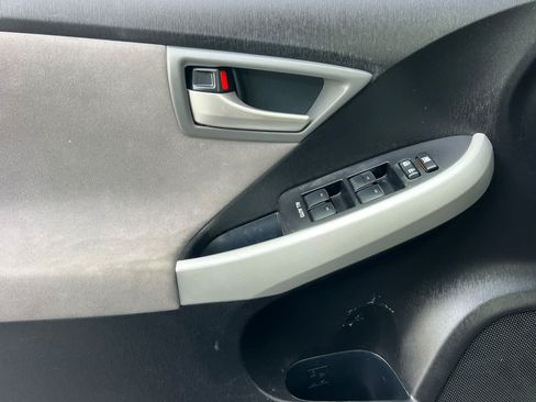 Used 2013 Toyota Prius Prime Plug-In Hybrid FWD image 12