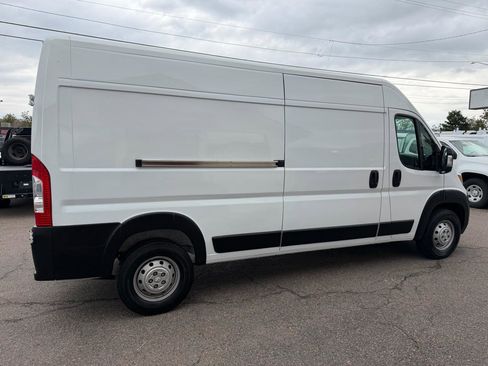 Used 2023 RAM ProMaster 2500 FWD image 10