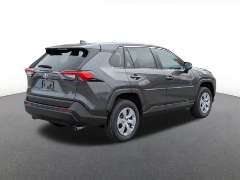 New 2025 Toyota RAV4 LE image 4