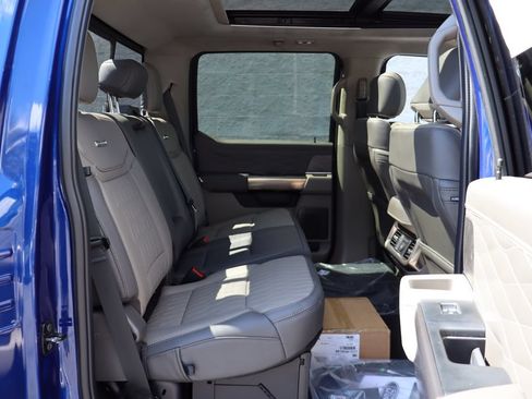 New 2026 Ford F350 4x4 Crew Cab DRW Super Duty image 40