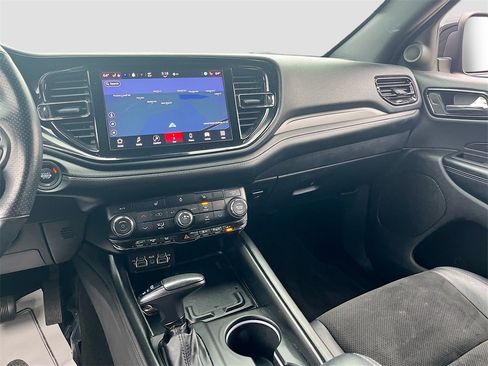 Certified 2022 Dodge Durango GT image 24