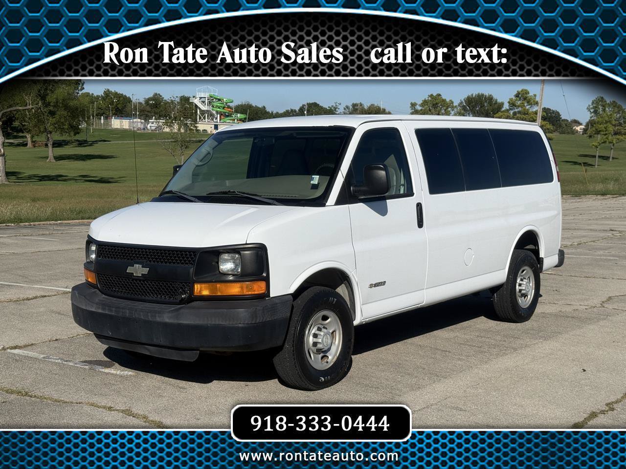 Used 2006 Chevrolet Express 3500 w/ Power and Light Package RWD image 1