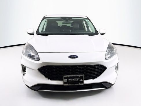 Used 2022 Ford Escape SEL image 2